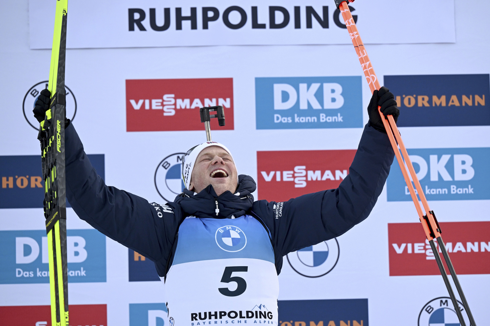 Nórsky biatlonista Johannes Dale-Skjevdal