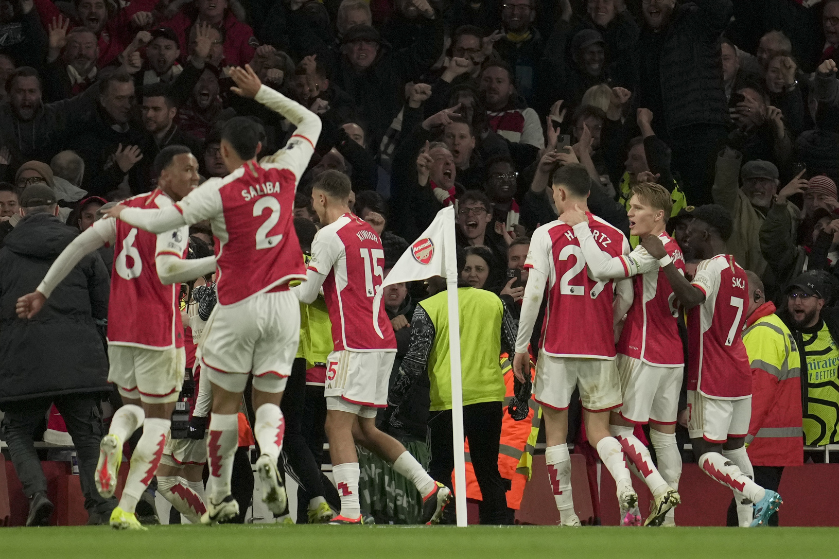 Hráči Arsenalu sa radujú