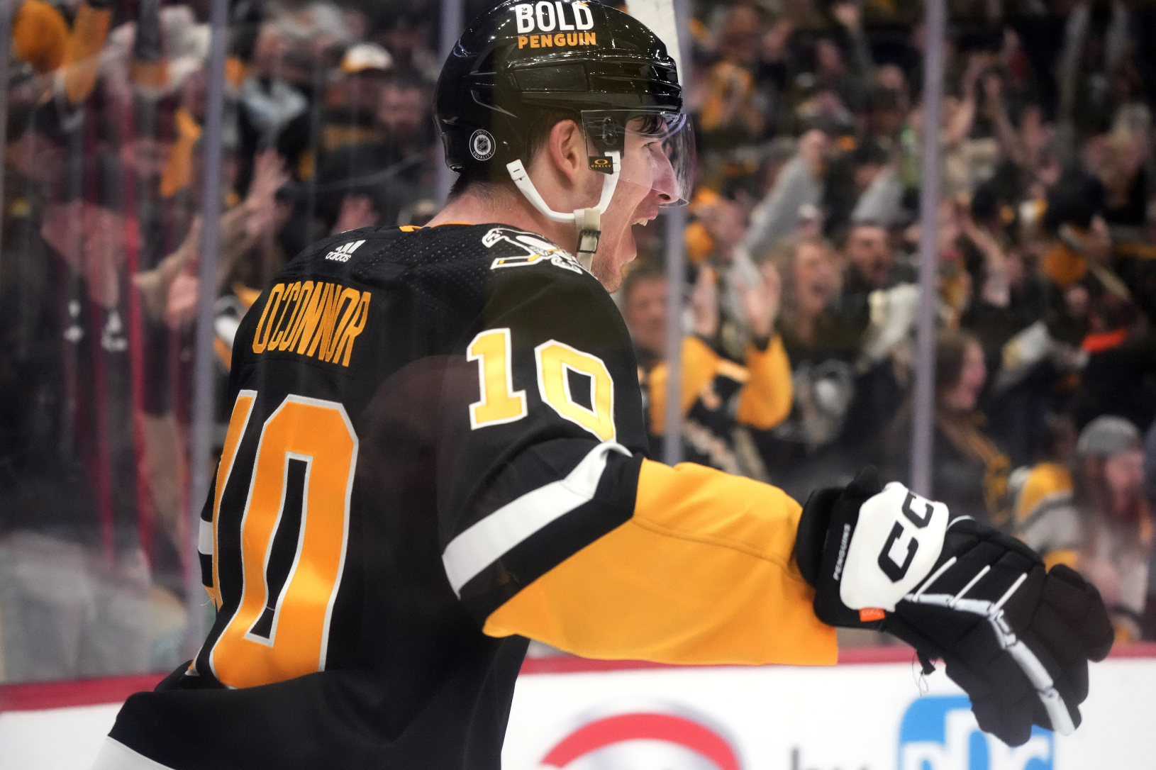 Útočník Pittsburghu Penguins Drew