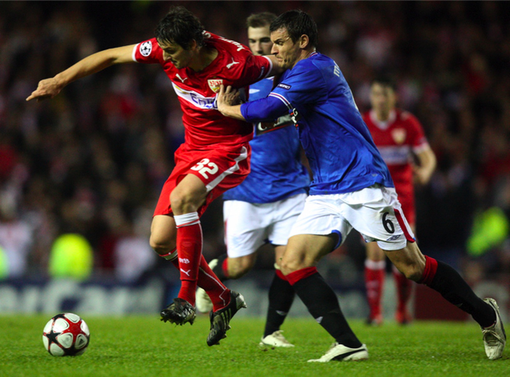Lee McCulloch v súboji