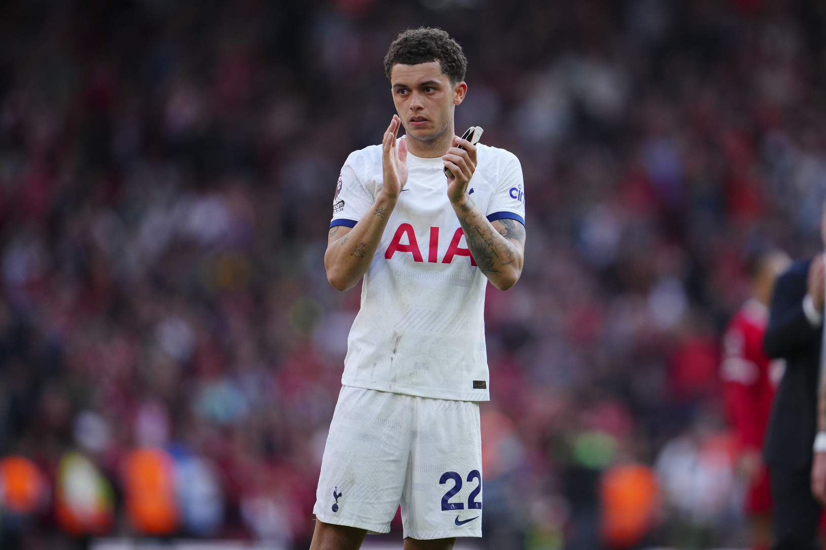 Krídelník Tottenhamu Brennan Johnson