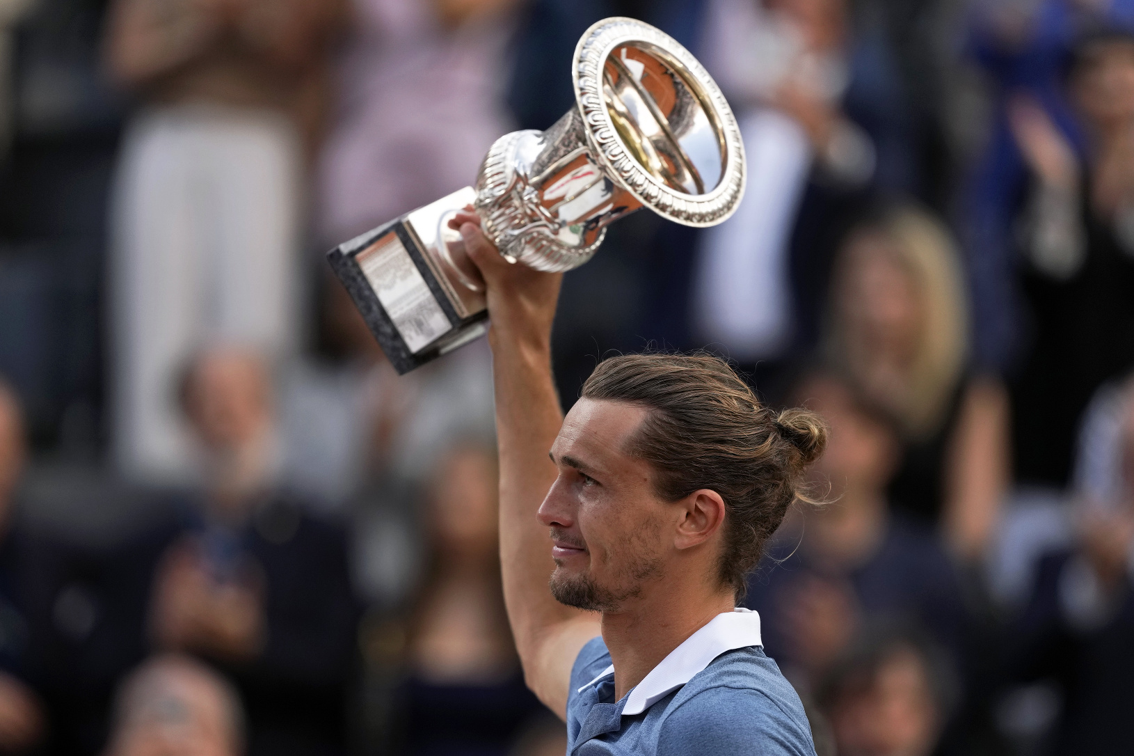 Alexander Zverev oslavuje celkový