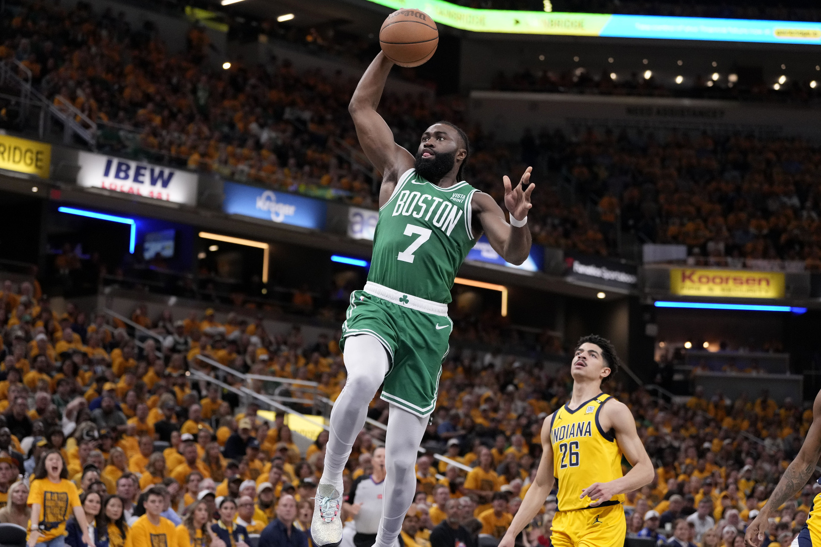 Jaylen Brown sa chystá