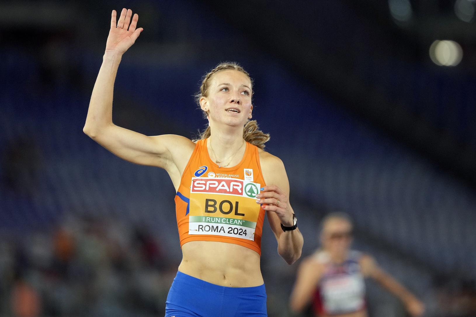 Femke Bolová pribieha do