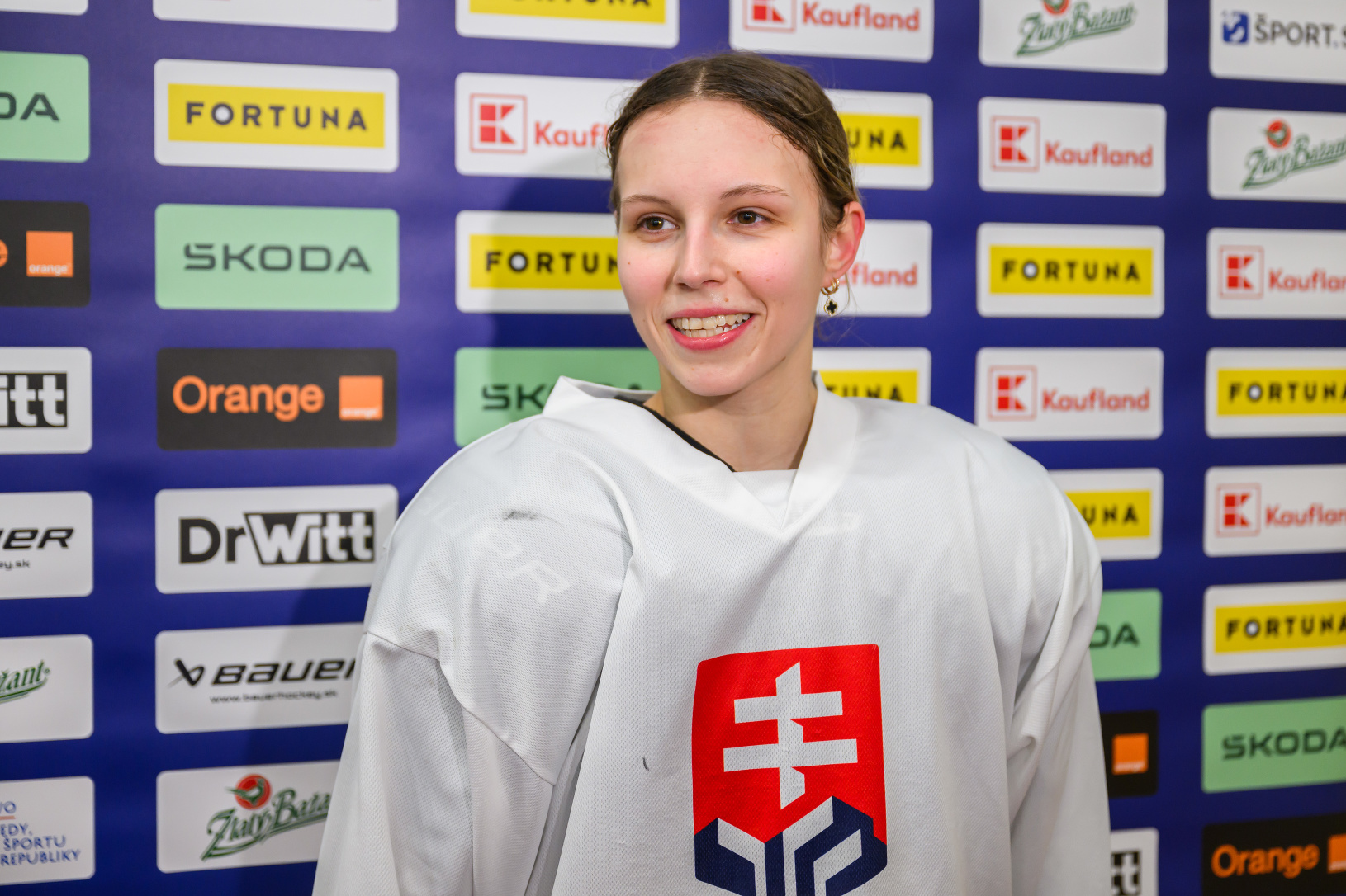 Slovenská hokejistka Simone Bednárik