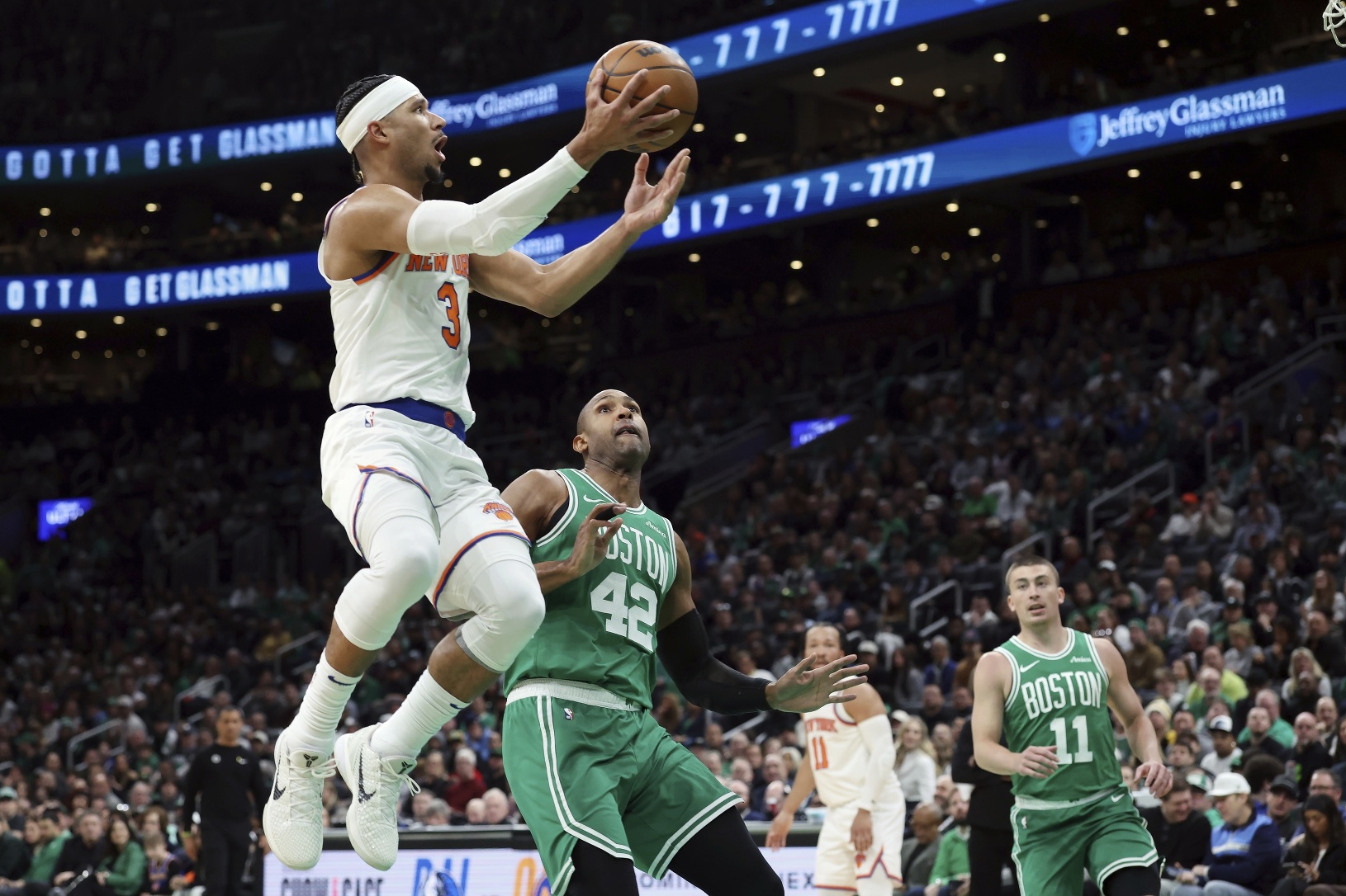 Josh Hart pri pokuse