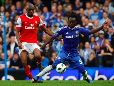 Abou Diaby v súboji