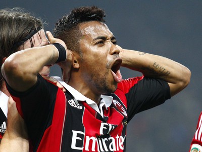 Robinho a jeho emócie po premenenej penalte