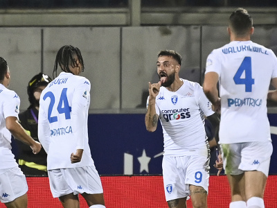 Francesco Caputo sa raduje z gólu so spoluhráčmi