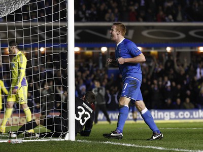 Adam Rooney po góle