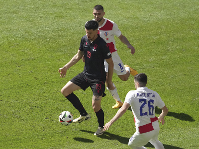 Albánsky futbalový reprezentant Mirlind