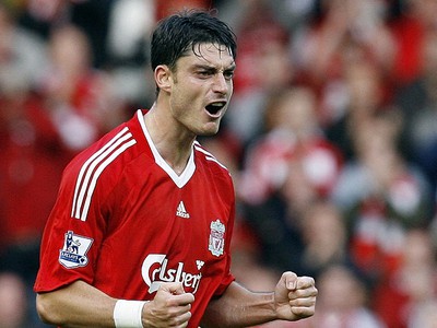 Albert Riera prestupuje do