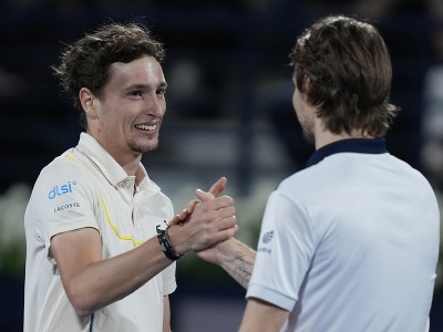Alexander Bublik a Ugo Humbert po finále turnaja ATP v Dubaji