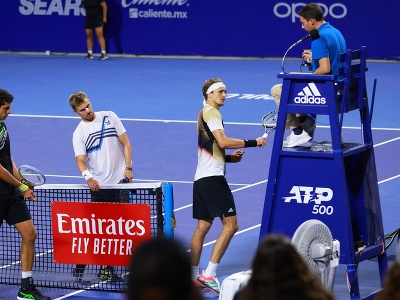 ATP vylúčila nemeckého tenistu Alexandra Zvereva z turnaja v mexickom Acapulcu pre nešportové správanie