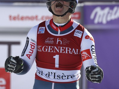 Francúzsky lyžiar Alexis Pinturault sa teší po triumfe v slalome Svetového pohára