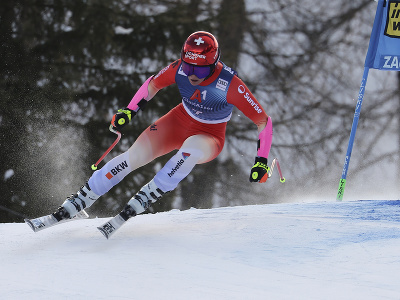 Švajčiarka Corinne Suterová počas super-G