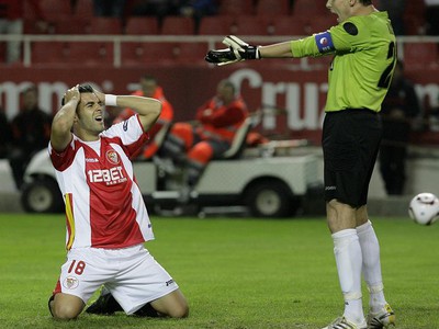 Negredo a Novak