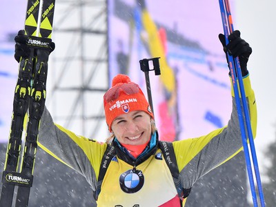 Anastasia Kuzminová sa raduje po triumfe v nemeckom Oberhofe