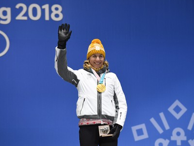 Anastasia Kuzminová so zlatou medailou