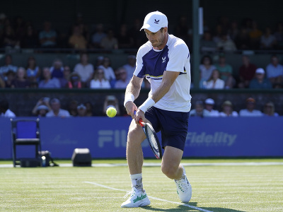 Britský tenista Andy Murray počas turnaja v Newporte