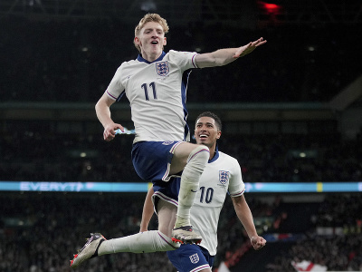 Anglický futbalista Anthony Gordon