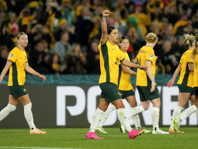 Austrálska futbalistka Sam Kerrová sa teší z gólu v semifinálovom zápase Austrália - Anglicko na majstrovstvách sveta vo futbale žien