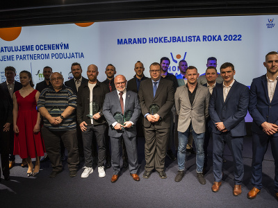 Ocenení počas vyhlásenia ankety Hokejbalista roka 2022 v Bratislave