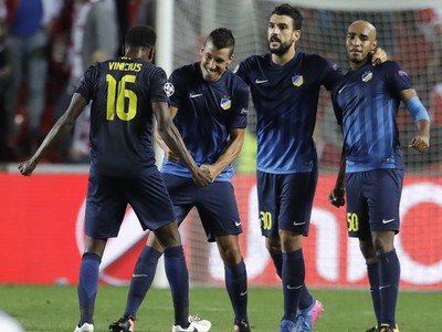 Hráči APOELu sa radujú z postupu