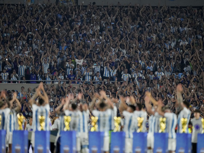 Argentínski futbalisti ďakujú fanúšikom za podporu