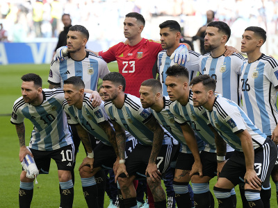 Futbalisti Argentíny nastupujú na zápas proti Saudskej Arábii