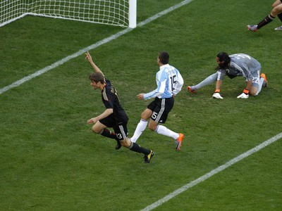Thomas Müller otvára skóre stretnutia s Argentínou