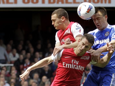 Londýnske derby medzi Chelsea a Arenalom skončilo bez gólov