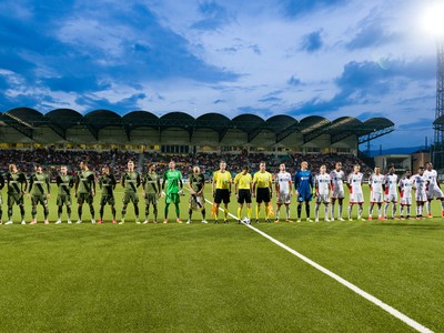 Mužstvá Legia Varšava a AS Trenčín pred zápasom