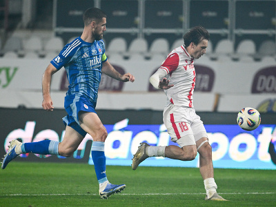 Sprava Adrián Fiala z Trenčína a Kenan Bajrić zo Slovana