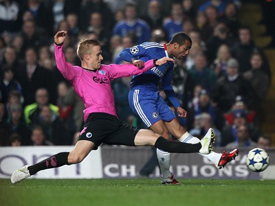 Ashley Cole proti Vendtovi