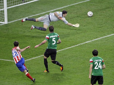 Diego spečatil tretím gólom víťazstvo Atlética