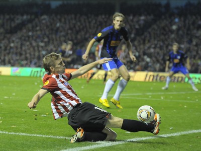 Iker Muniain a Marián Had