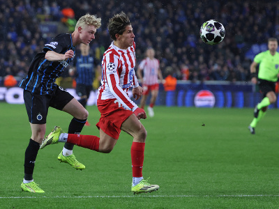 Joaquin Seys z Brugge (vľavo) a Giuliano Simeone z Atlética Madrid