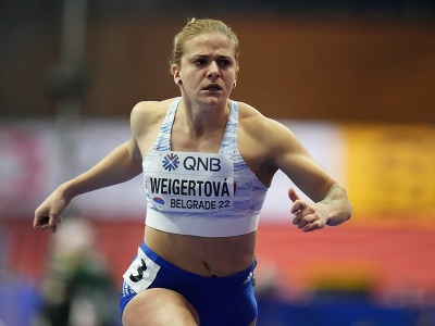 Slovenská šprintérka Monika Weigertová počas rozbehu na 60 m na 18. halových majstrovstvách sveta v Belehrade