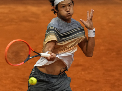 Čínsky tenista Čang Č'-čen neprestáva udivovať tenisový svet