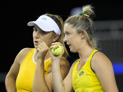 Austrálske tenistky Storm Sandersová a Ellen Perezová