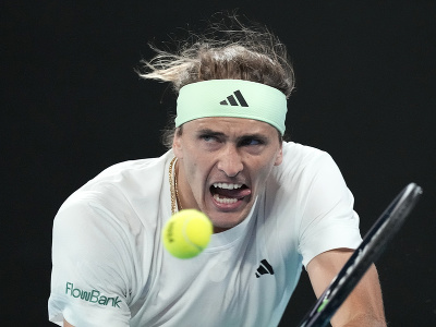 Alexander Zverev odvracia úder v 2. kola Australian Open