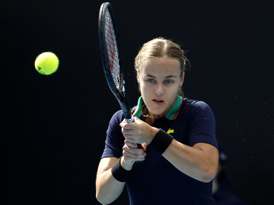 Anna Karolíne Schmiedlová počas zápasu 2. kola Australian Open