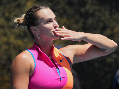 Aryna Sabalenková počas 2. kola dvojhry na grandslamovom turnaji Australian Open