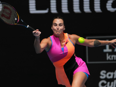 Aryna Sabalenková počas 2. kola dvojhry na grandslamovom turnaji Australian Open