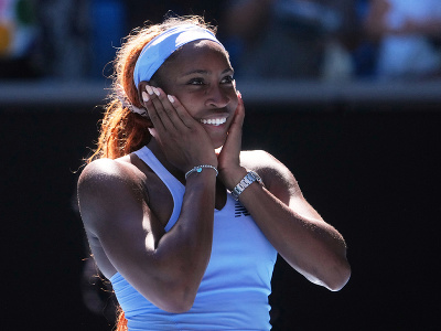 Cori Gauuffová počas 2. kola dvojhry na grandslamovom turnaji Australian Open