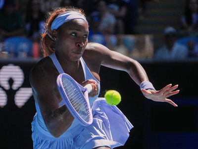 Cori Gauuffová počas 2. kola dvojhry na grandslamovom turnaji Australian Open