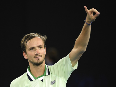 Ruský tenista Daniil Medvedev zdolal Stefanosa Tsitsipasa a postúpil do finále Australian Open