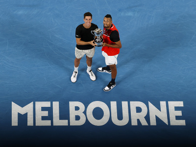 Austrálski tenisti Nick Kyrgios s Thanasim Kokkinakisom sa stali víťazmi mužskej štvorhry na grandslamovom turnaji Australian Open