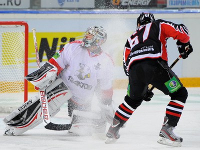 Omsk prehral na domácom ľade oba súboje s Čeľjabinskom